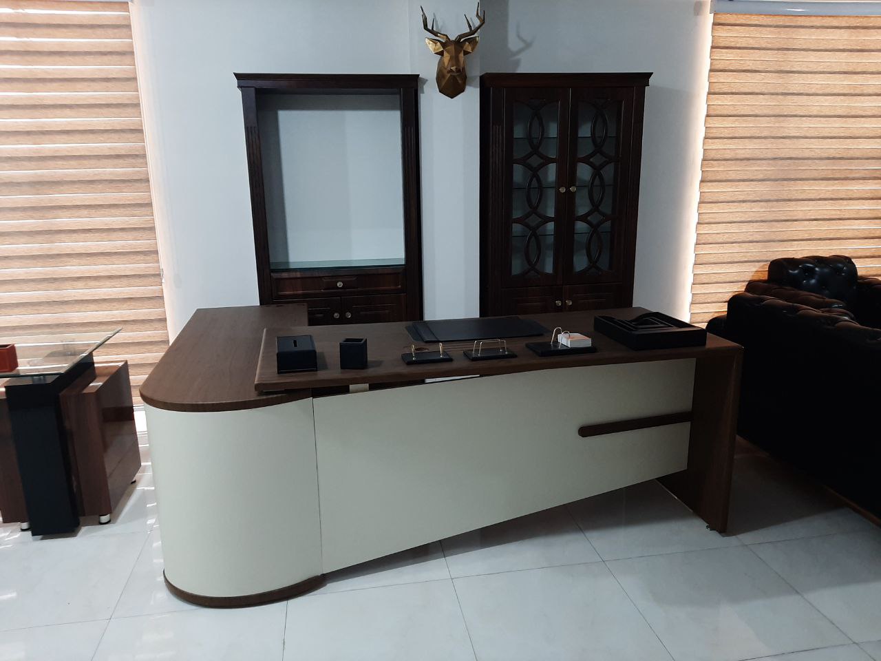 میز مدیریت وکیوم کد M110